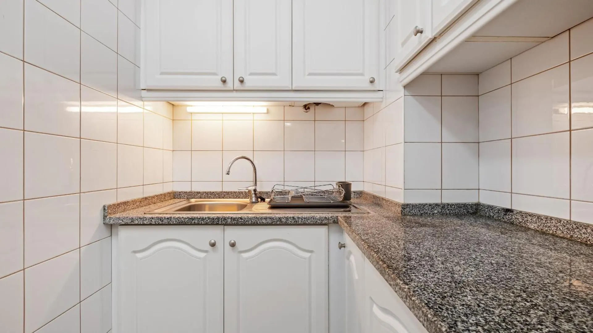 Apartament Imperatriz I - By Wehost Funchal  0*, Funchal (Madeira)
