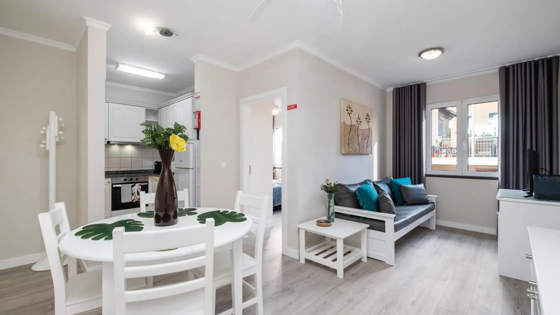 Apartament Imperatriz I - By Wehost Funchal   Funchal (Madeira)